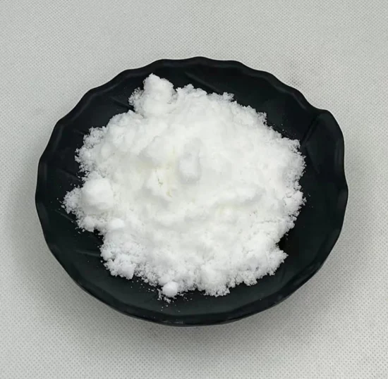 Fabricante de soda cáustica: White Flake Solid Naoh, 99% Soda Flake, 99% para jabón